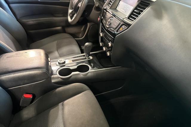 2020 Nissan Pathfinder S 4WD
