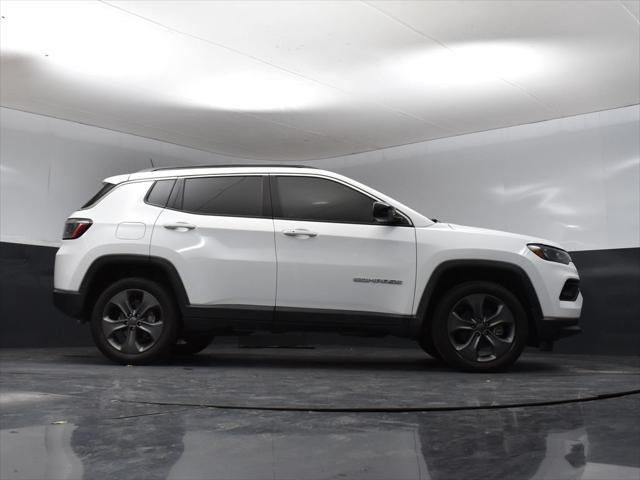 2022 Jeep Compass Latitude Lux 4x4