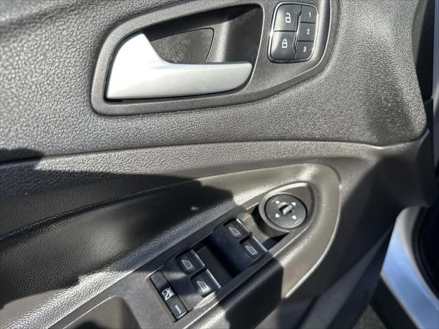 Used 2016 Ford Escape Titanium For Sale in Jackson, MI