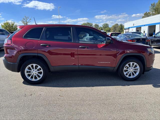 Used 2021 Jeep Cherokee Sport For Sale in Jackson, MI