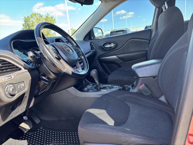 Used 2021 Jeep Cherokee Sport For Sale in Jackson, MI
