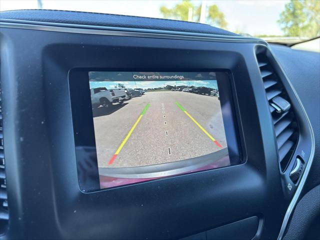 Used 2021 Jeep Cherokee Sport For Sale in Jackson, MI