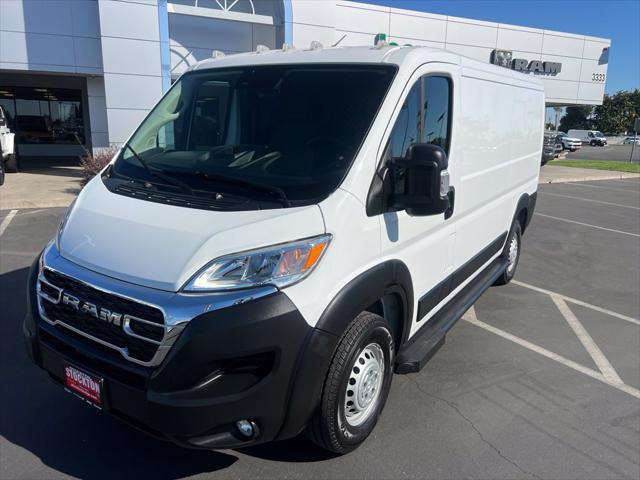 2025 Ram ProMaster 2500 Cargo Van Tradesman Low Roof 136 WB w/Pass Seat