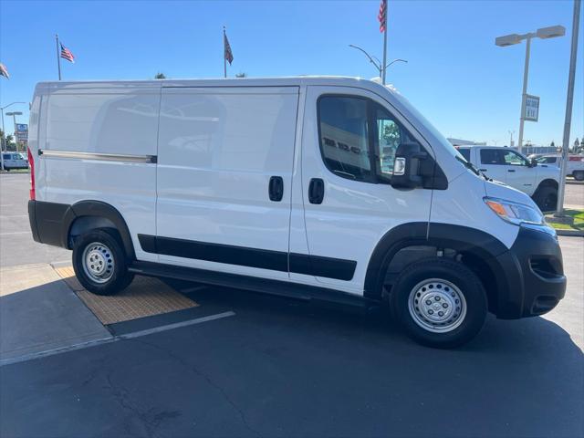 2025 Ram ProMaster 2500 Cargo Van Tradesman Low Roof 136 WB w/Pass Seat
