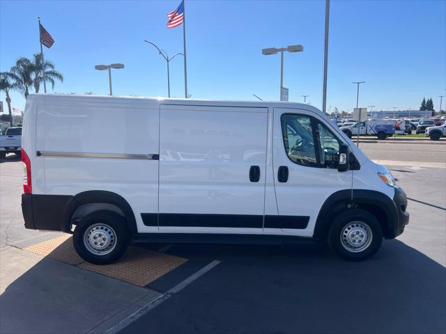 2025 Ram ProMaster 2500 Cargo Van Tradesman Low Roof 136 WB w/Pass Seat