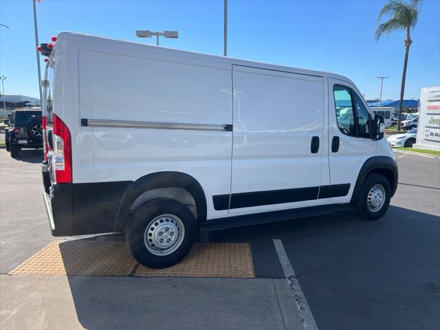 2025 Ram ProMaster 2500 Cargo Van Tradesman Low Roof 136 WB w/Pass Seat