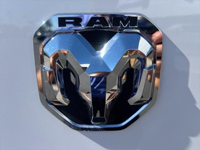 2025 Ram ProMaster 2500 Cargo Van Tradesman Low Roof 136 WB w/Pass Seat