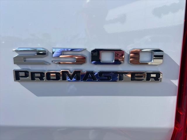 2025 Ram ProMaster 2500 Cargo Van Tradesman Low Roof 136 WB w/Pass Seat