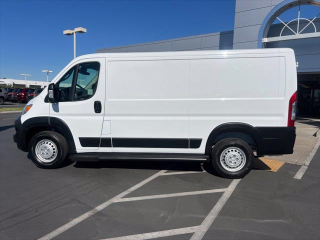 2025 Ram ProMaster 2500 Cargo Van Tradesman Low Roof 136 WB w/Pass Seat