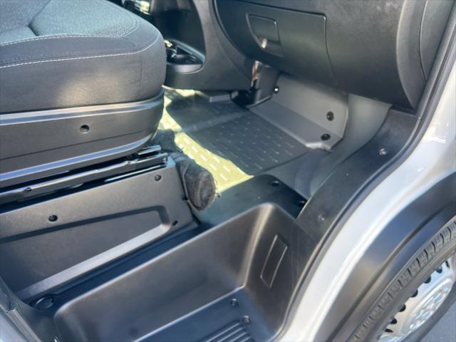2025 Ram ProMaster 2500 Cargo Van Tradesman Low Roof 136 WB w/Pass Seat