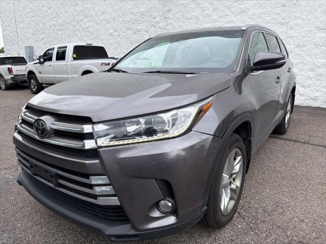 2018 Toyota Highlander Limited for sale in Dearborn, MI