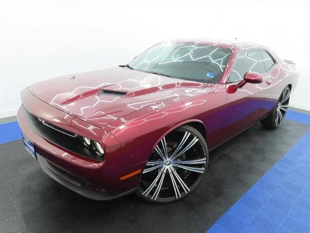 2018 Dodge Challenger SXT Plus