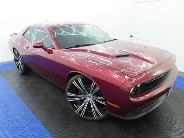 2018 Dodge Challenger SXT Plus