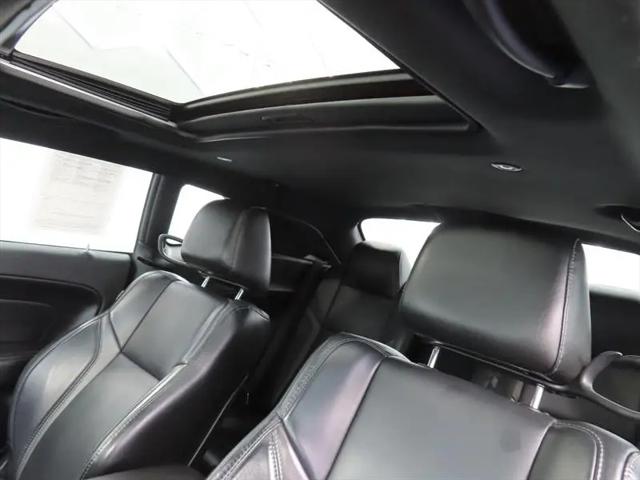 2018 Dodge Challenger SXT Plus