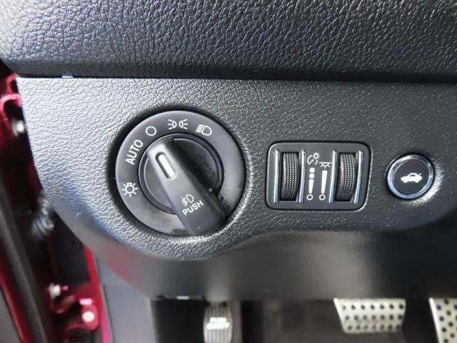 2018 Dodge Challenger SXT Plus