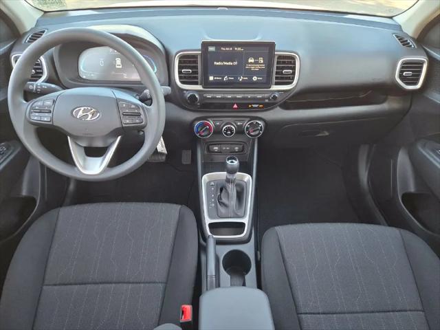 2026 Hyundai Venue SE
