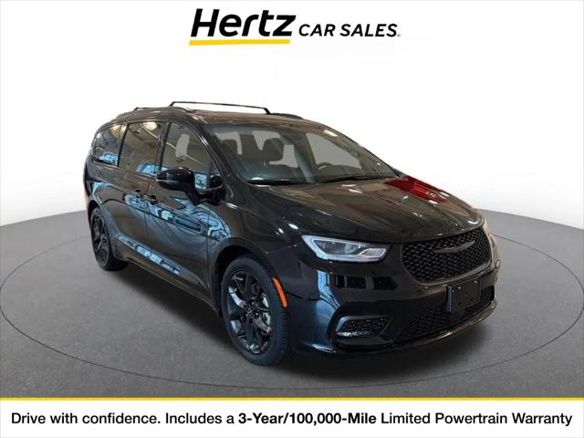 2025 Chrysler Pacifica Limited for sale in Loveland, OH