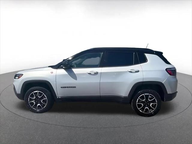 2025 Jeep Compass Trailhawk 4x4