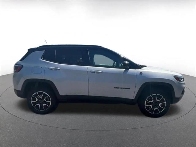 2025 Jeep Compass Trailhawk 4x4