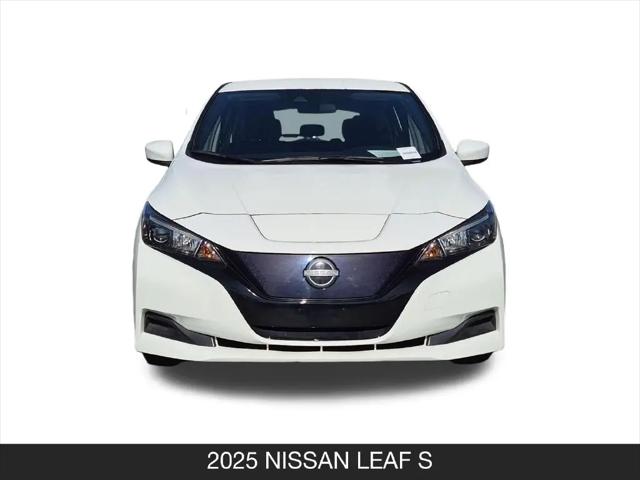 2025 Nissan LEAF S