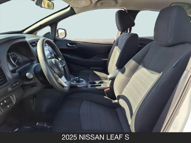 2025 Nissan LEAF S