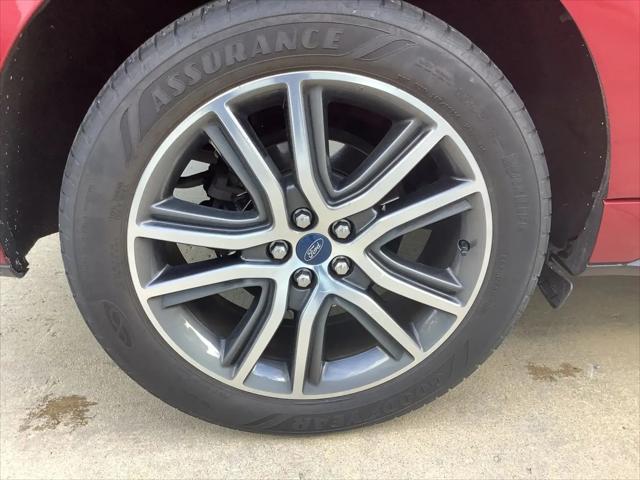 2019 Ford Edge Titanium