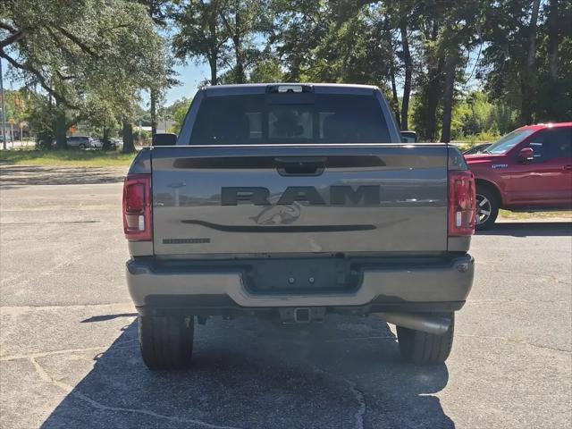 2025 Ram 2500 Big Horn Crew Cab 4x2 64 Box