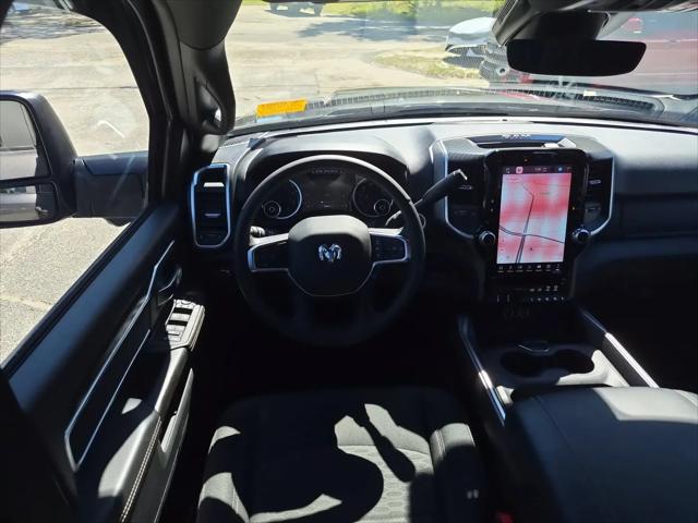 2025 Ram 2500 Big Horn Crew Cab 4x2 64 Box