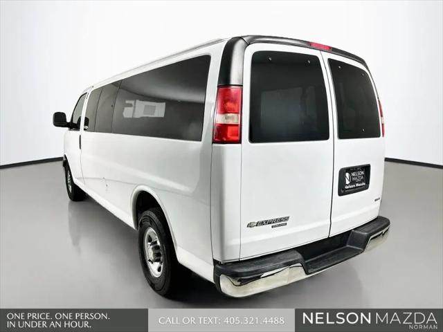 2016 Chevrolet Express LT
