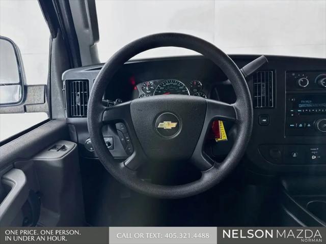 2016 Chevrolet Express LT