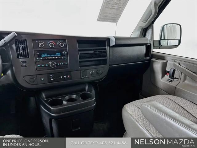2016 Chevrolet Express LT