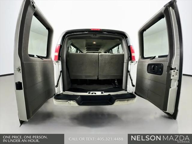 2016 Chevrolet Express LT