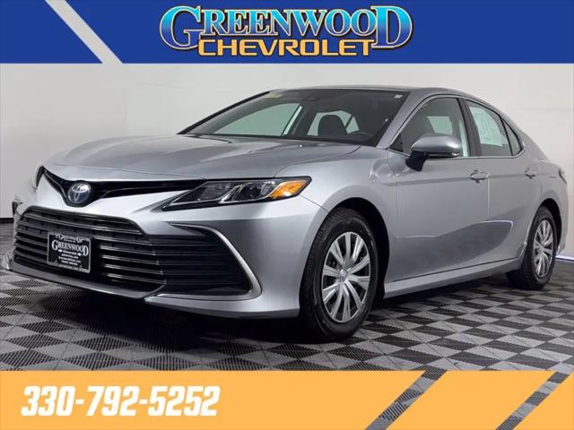 2022 Toyota Camry LE Hybrid for sale in Youngstown, OH