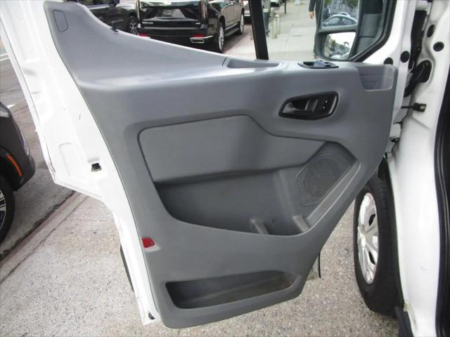 2016 Ford Transit XLT