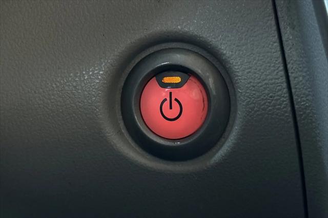 2011 Nissan LEAF SL