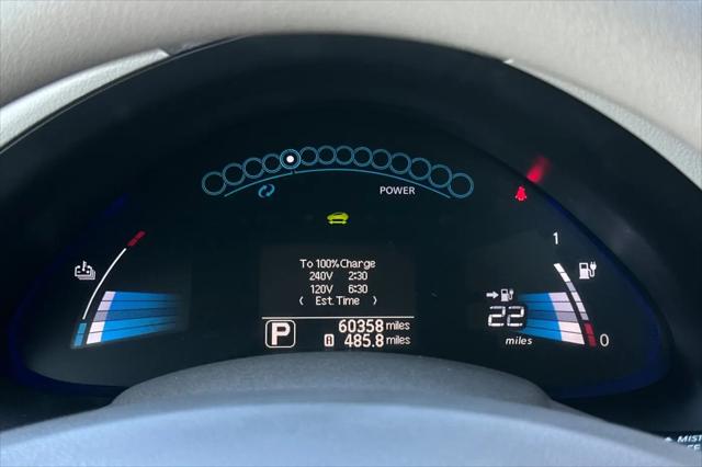 2011 Nissan LEAF SL