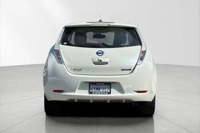 2011 Nissan LEAF SL