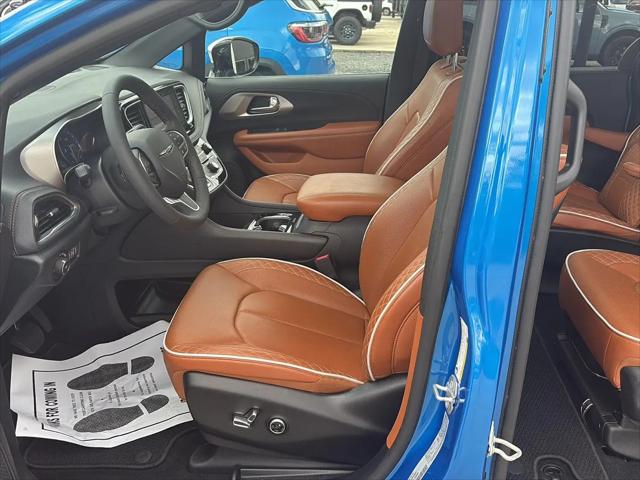 2026 Chrysler Pacifica Pinnacle AWD