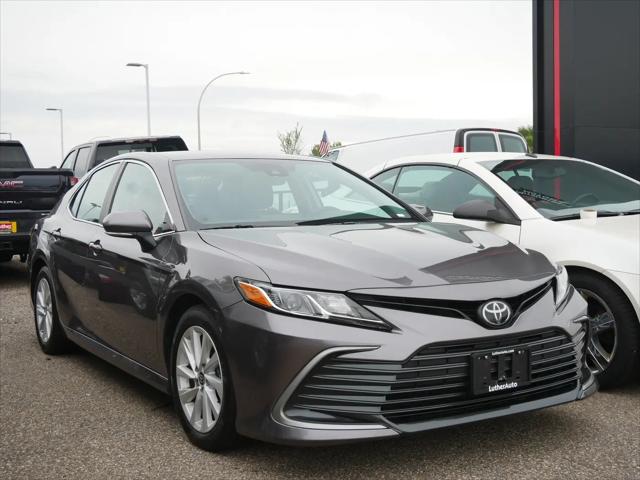 2021 Toyota Camry LE for sale in Brooklyn Center, MN