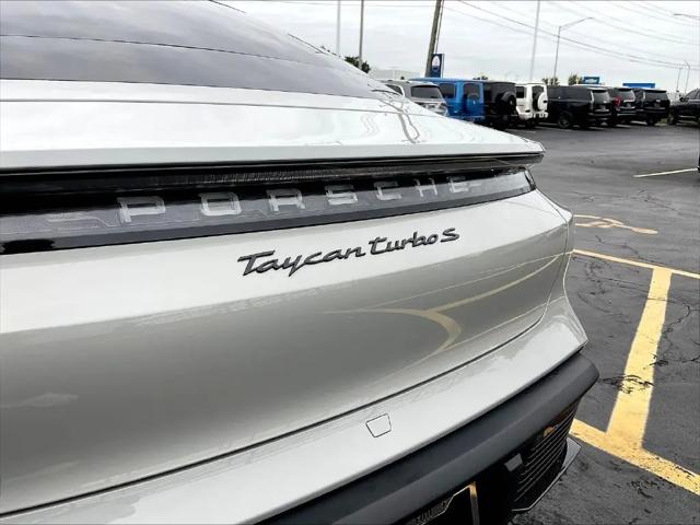 2021 Porsche Taycan Turbo S