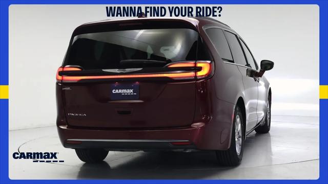 2021 Chrysler Pacifica Touring
