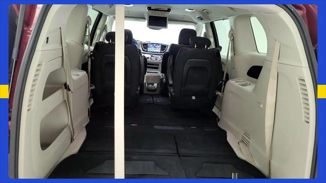2021 Chrysler Pacifica Touring