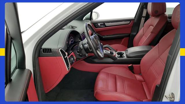 2023 Porsche Cayenne Platinum Edition