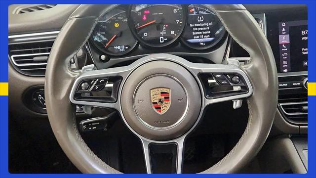 2020 Porsche Macan Macan