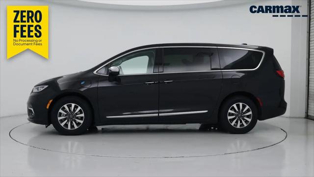 2023 Chrysler Pacifica Hybrid Limited