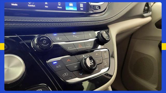 2023 Chrysler Pacifica Hybrid Limited