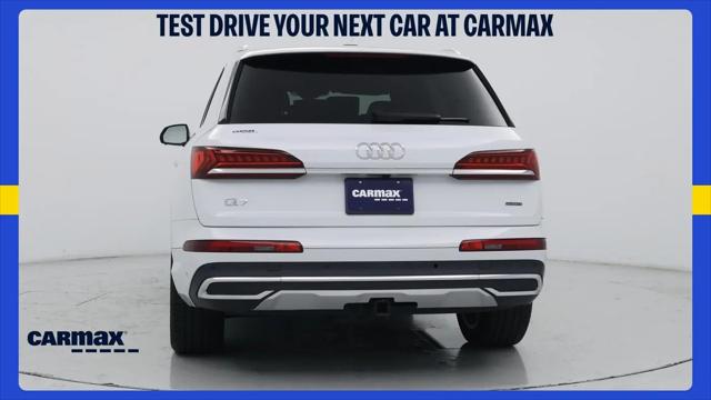 2023 Audi Q7 Premium 45 TFSI quattro Tiptronic