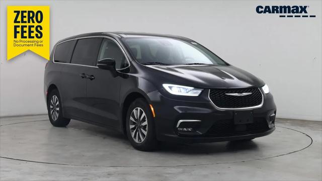2023 Chrysler Pacifica Hybrid Touring L for sale in Boynton Beach, FL