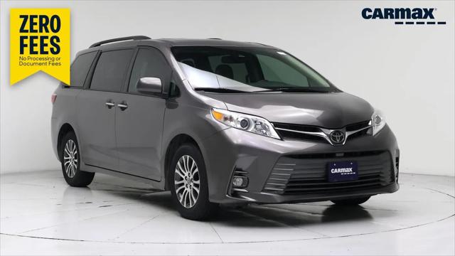 2019 Toyota Sienna XLE 8 Passenger for sale in Fort Worth, TX
