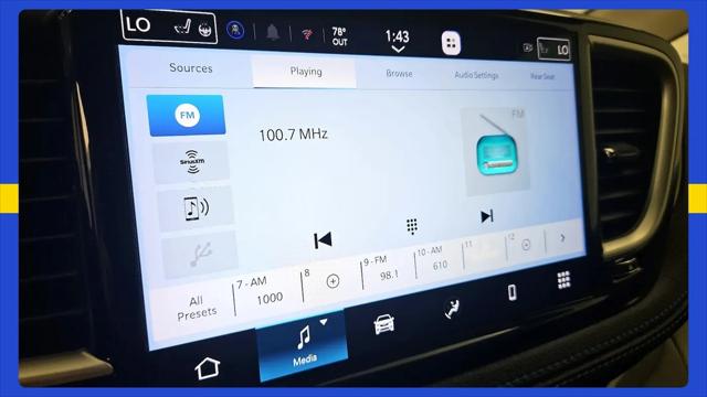 2021 Chrysler Pacifica Touring L